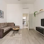 Minerva Luxe
